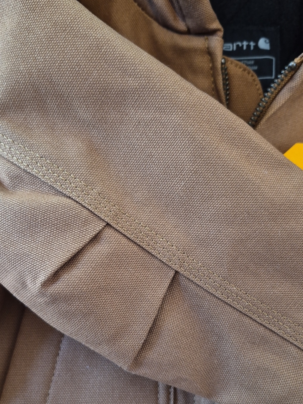 CARHARTT 18M Canvas Insulated Hooded Active Jacket NWT Brown - Picture 4 of 6